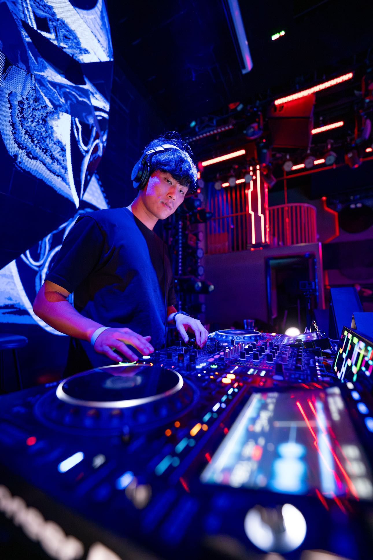 Moves Before Music: Wesley Choi (aka Dubsy)
